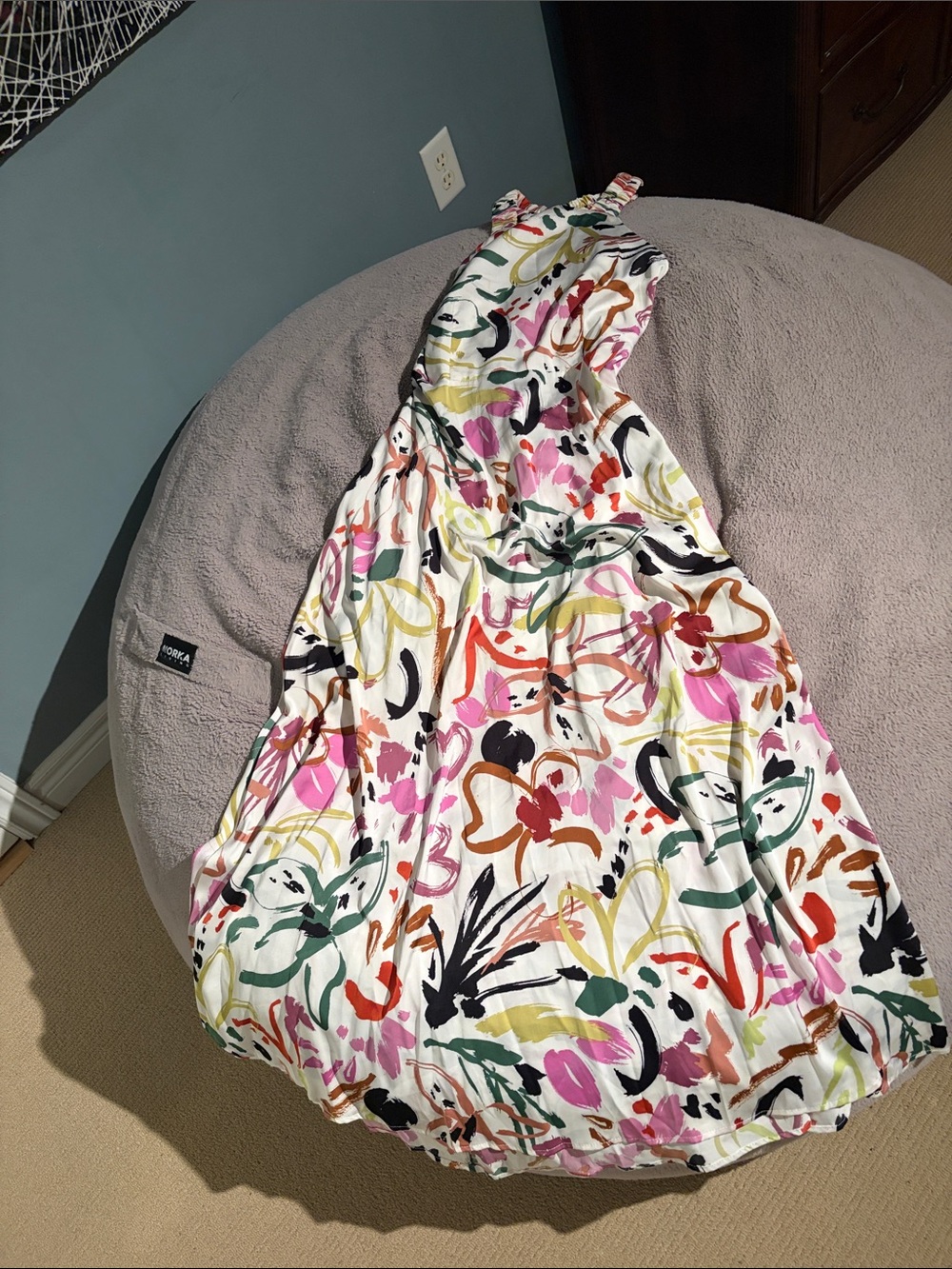 En Saison White Floral Brushstroke Maxi dress